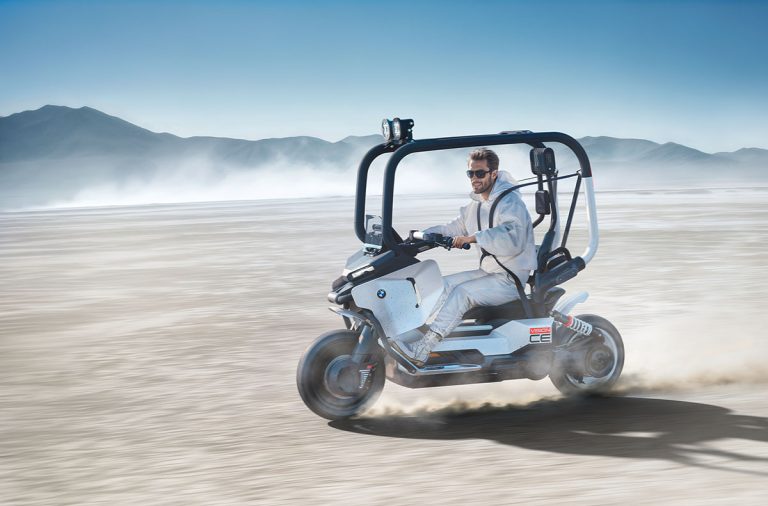 BMW Unveils the BMW Motorrad Vision CE at IAA Mobility 2025