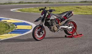 Ducati Expands Lineup with the New Hypermotard 698 Mono Nera